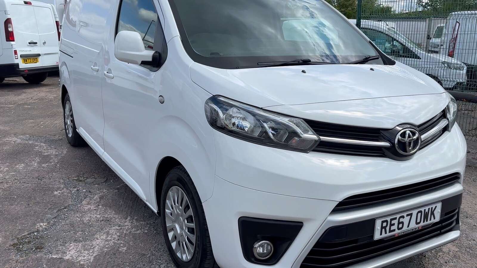 2017 TOYOTA PROACE 2017 TOYOTA PROACE