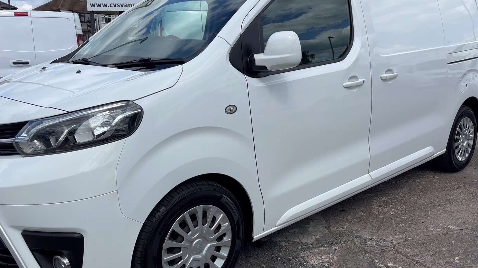 2017 TOYOTA PROACE 2017 TOYOTA PROACE