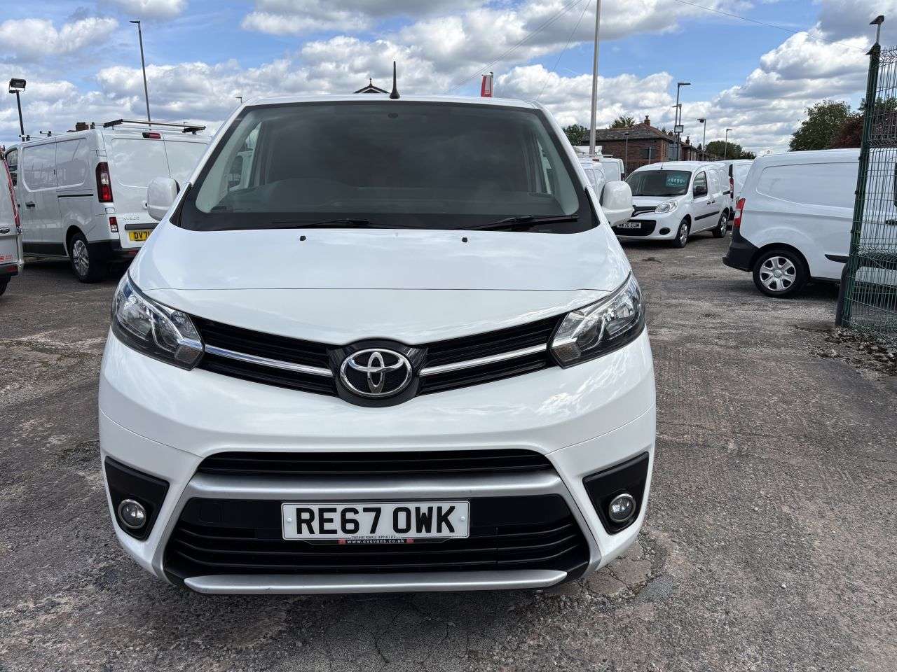2017 TOYOTA PROACE 2017 TOYOTA PROACE