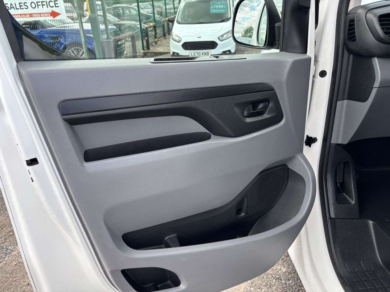 2017 TOYOTA PROACE 2017 TOYOTA PROACE