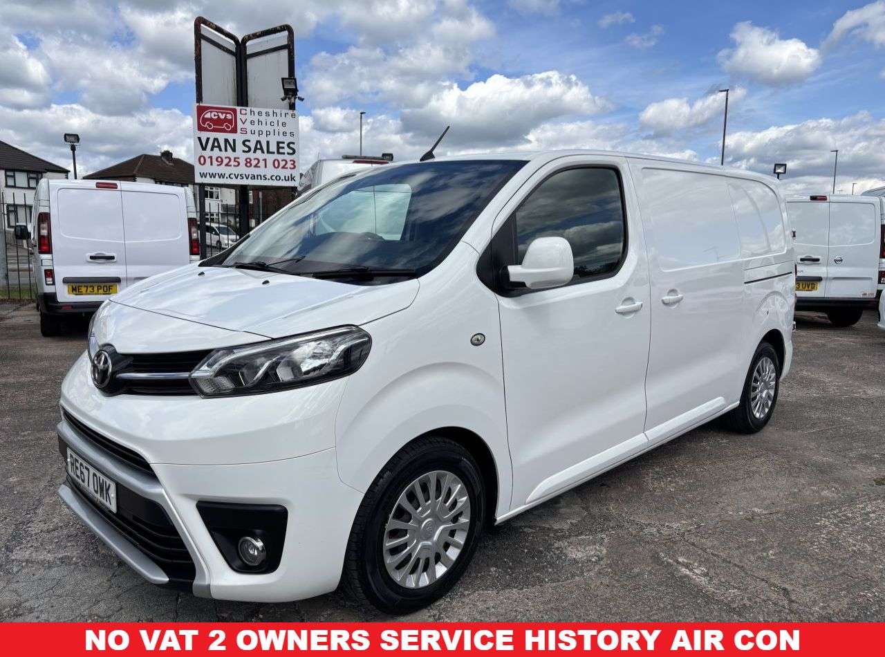 A 2017 TOYOTA PROACE 1.6D Comfort Van 6dr Diesel Manual L2 Euro 6 (s/s) (115 ps) AIR CON NO VAT A 2017 TOYOTA PROACE 1.6D Comfort Van 6dr Diesel Manual L2 Euro 6 (s/s) (115 ps) AIR CON NO VAT