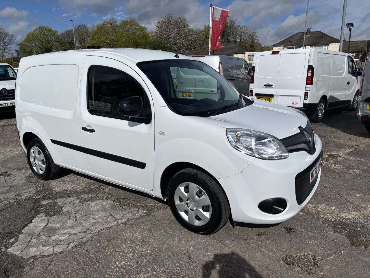 A 2020 RENAULT KANGOO 1.5 dCi ENERGY ML19 Business+ Panel Van 5dr Diesel Manual Euro 6 (s/s) (95 A 2020 RENAULT KANGOO 1.5 dCi ENERGY ML19 Business+ Panel Van 5dr Diesel Manual Euro 6 (s/s) (95