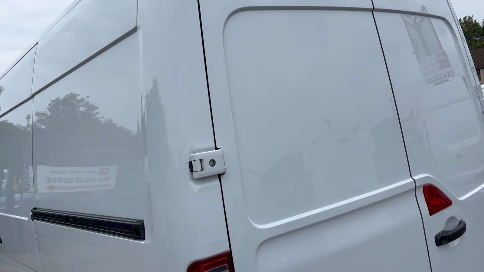 2021 RENAULT MASTER 2021 RENAULT MASTER
