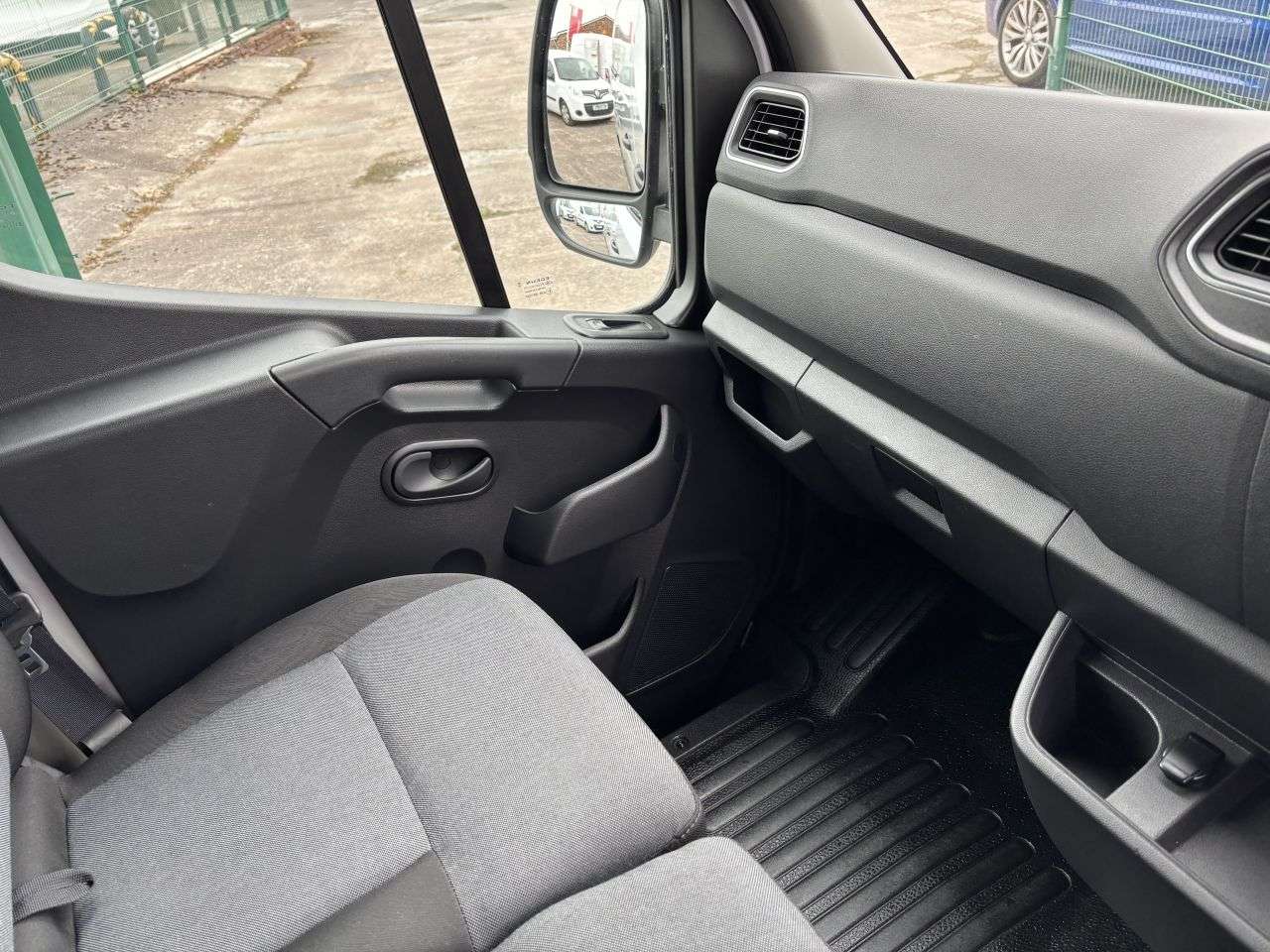2021 RENAULT MASTER 2021 RENAULT MASTER