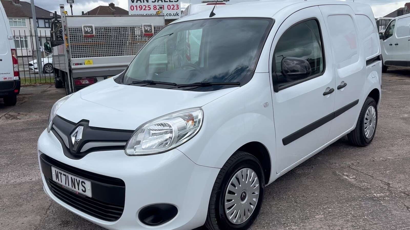 A 2021 RENAULT KANGOO 1.5 dCi ENERGY ML19 Business+ Panel Van 5dr Diesel Manual Euro 6 (s/s) (95 A 2021 RENAULT KANGOO 1.5 dCi ENERGY ML19 Business+ Panel Van 5dr Diesel Manual Euro 6 (s/s) (95