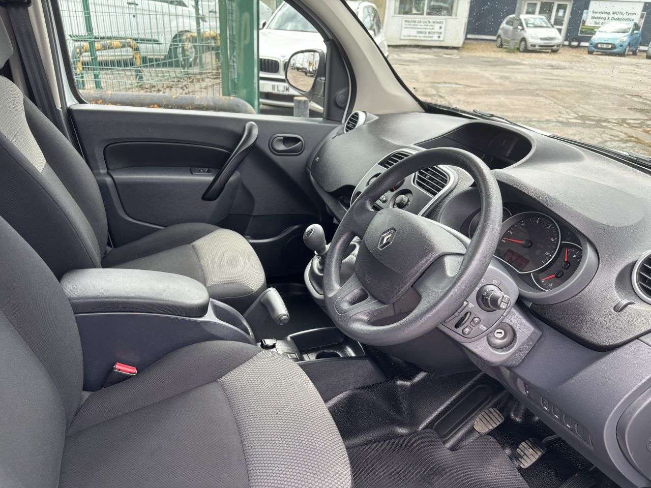 2021 RENAULT KANGOO 2021 RENAULT KANGOO