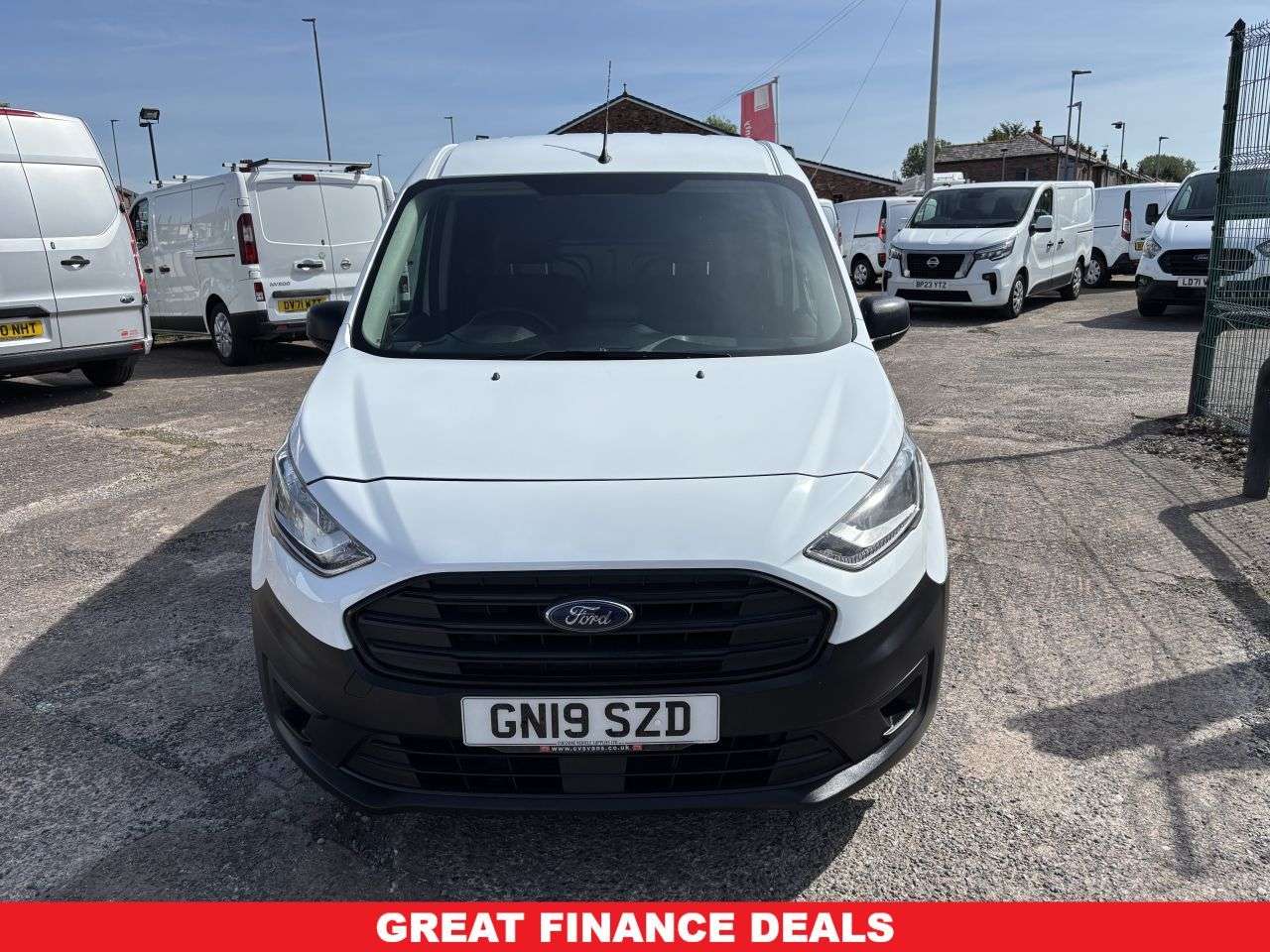 A 2019 FORD TRANSIT CONNECT 1.5 200 EcoBlue Panel Van 5dr Diesel Manual L1 Euro 6 (s/s) (75 ps) AIR CON A 2019 FORD TRANSIT CONNECT 1.5 200 EcoBlue Panel Van 5dr Diesel Manual L1 Euro 6 (s/s) (75 ps) AIR CON