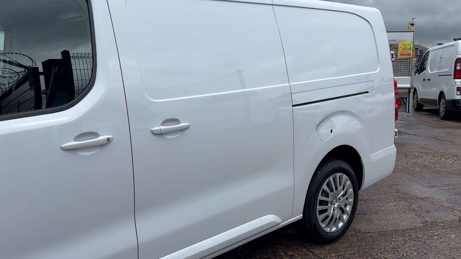 2023 VAUXHALL VIVARO 2023 VAUXHALL VIVARO