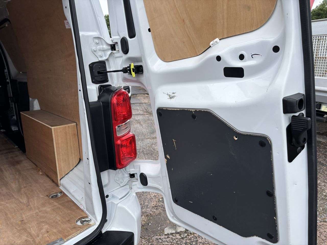 2023 VAUXHALL VIVARO 2023 VAUXHALL VIVARO