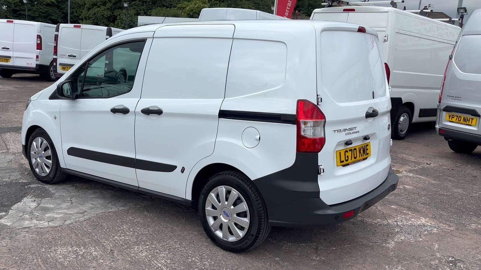 2020 FORD TRANSIT COURIER 2020 FORD TRANSIT COURIER