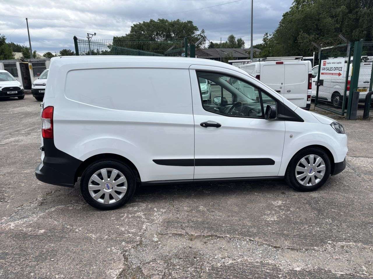 2020 FORD TRANSIT COURIER 2020 FORD TRANSIT COURIER