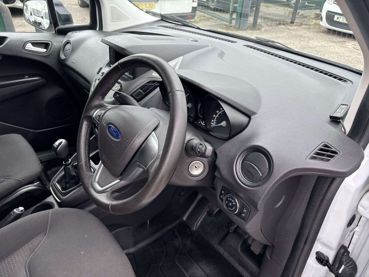 2020 FORD TRANSIT COURIER 2020 FORD TRANSIT COURIER