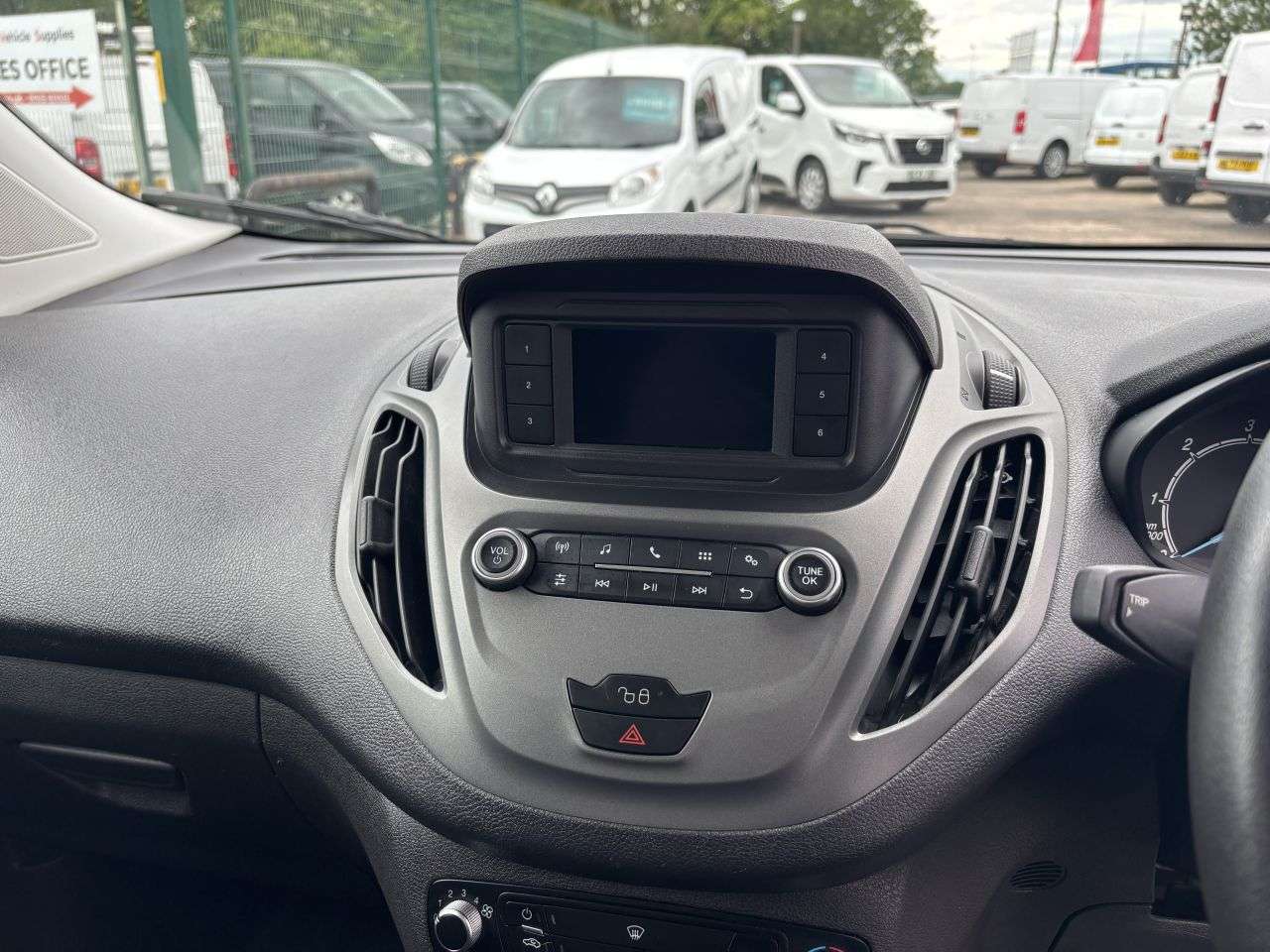 2020 FORD TRANSIT COURIER 2020 FORD TRANSIT COURIER