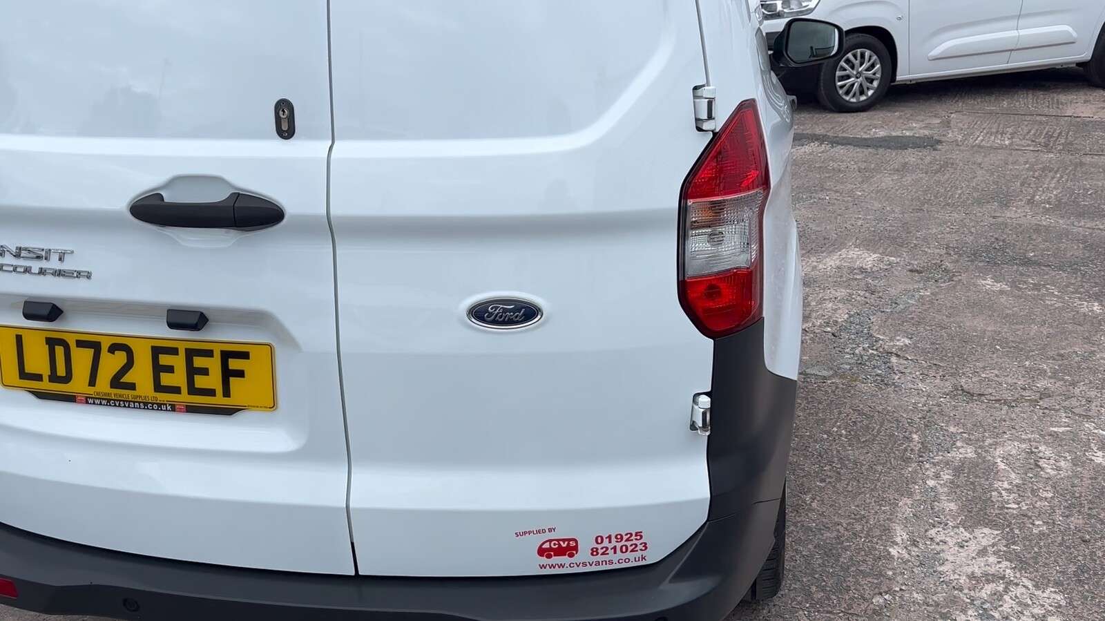 2022 FORD TRANSIT COURIER 2022 FORD TRANSIT COURIER