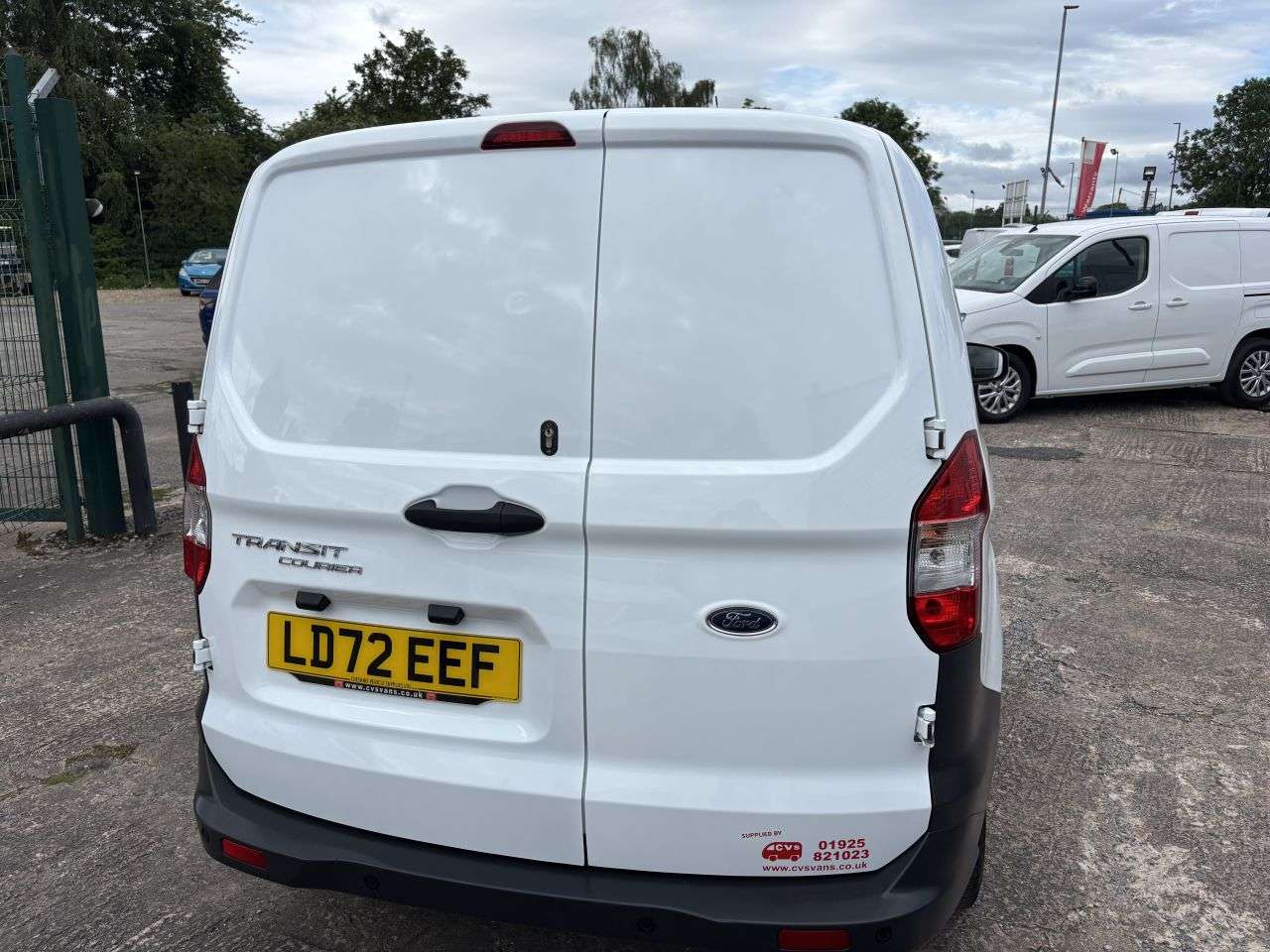 2022 FORD TRANSIT COURIER 2022 FORD TRANSIT COURIER