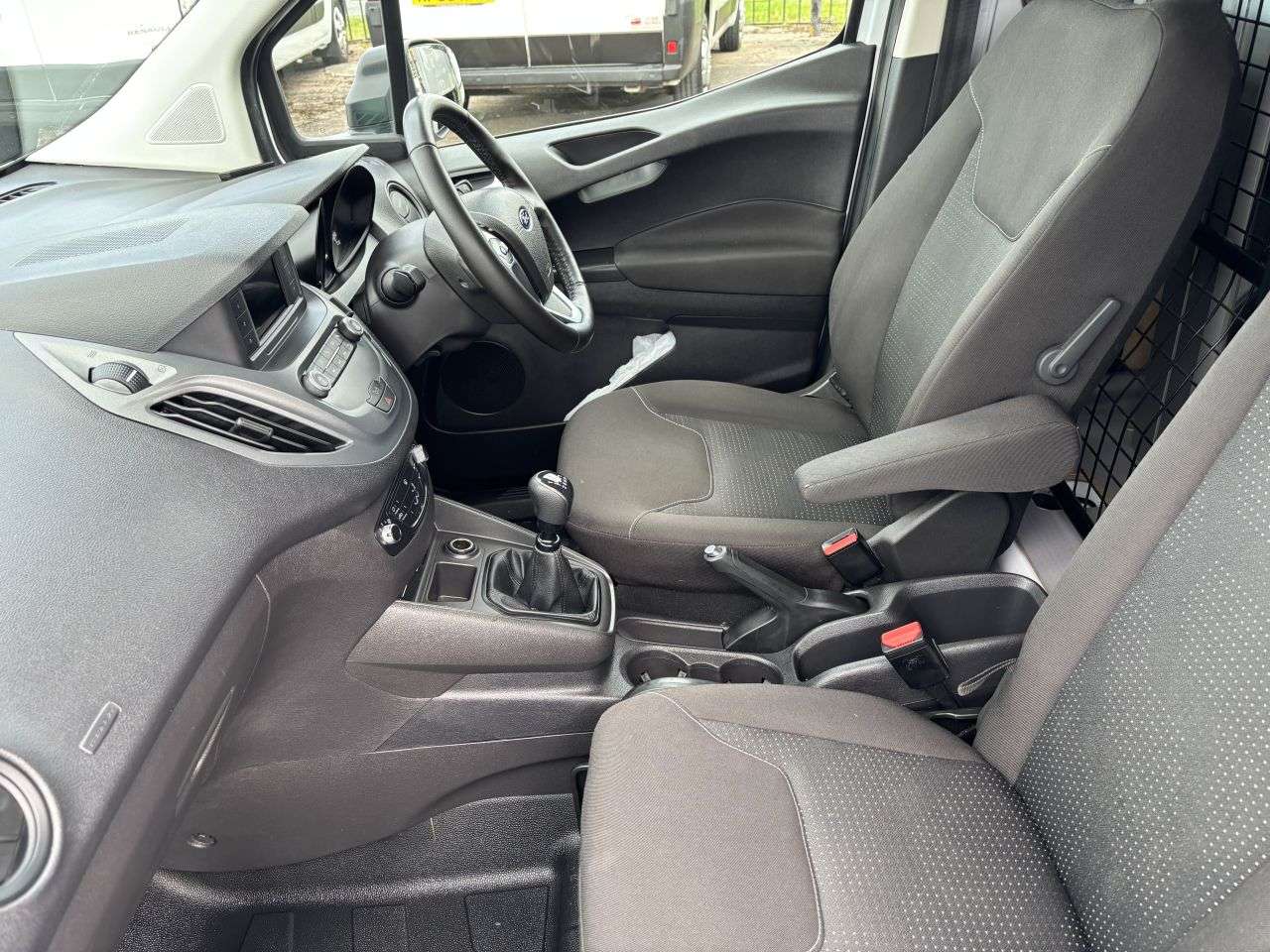 2022 FORD TRANSIT COURIER 2022 FORD TRANSIT COURIER