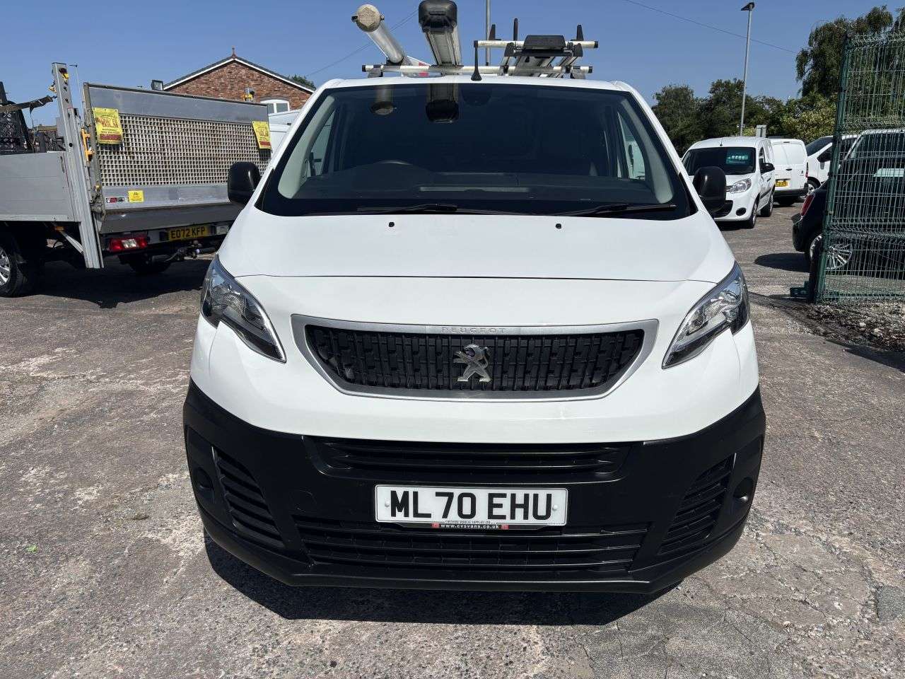 A 2020 PEUGEOT EXPERT 1.5 BlueHDi 1000 Professional Standard Panel Van 6dr Diesel Manual MWB Euro A 2020 PEUGEOT EXPERT 1.5 BlueHDi 1000 Professional Standard Panel Van 6dr Diesel Manual MWB Euro