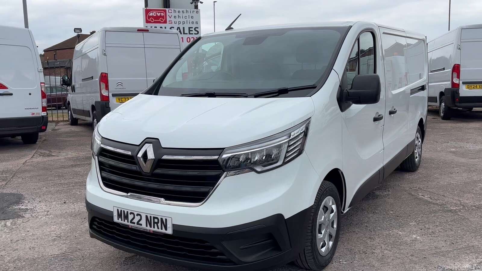 A 2022 RENAULT TRAFIC 2.0 dCi Blue LL30 Business Panel Van 5dr Diesel Manual L2 H1 Euro 6 (s/s) ( A 2022 RENAULT TRAFIC 2.0 dCi Blue LL30 Business Panel Van 5dr Diesel Manual L2 H1 Euro 6 (s/s) (
