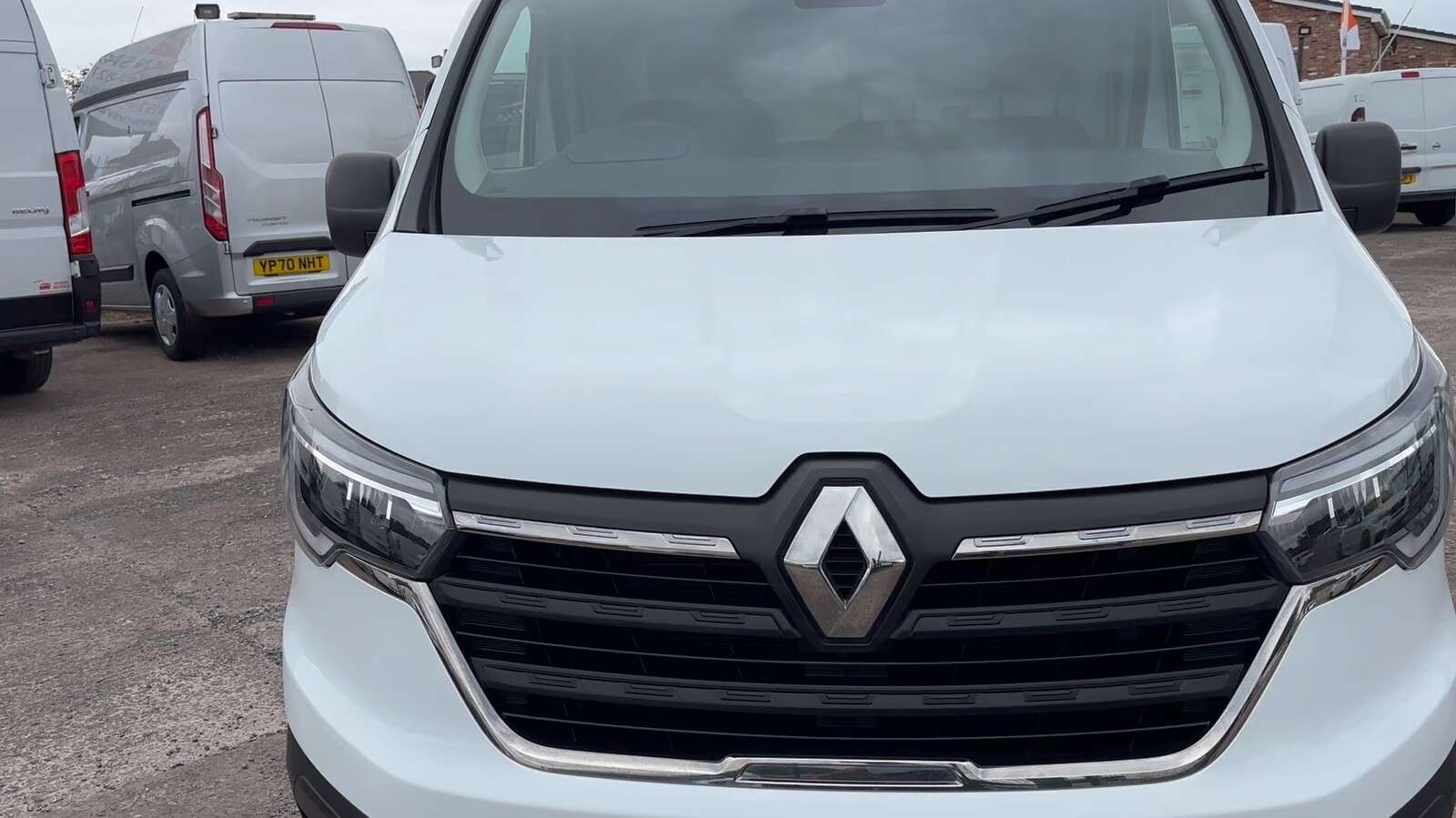 2022 RENAULT TRAFIC 2022 RENAULT TRAFIC