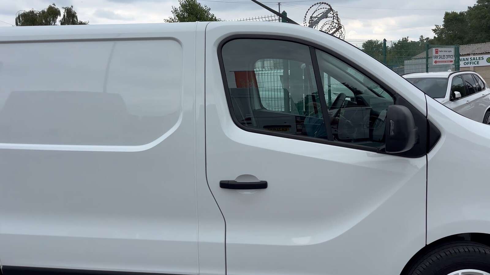 2022 RENAULT TRAFIC 2022 RENAULT TRAFIC