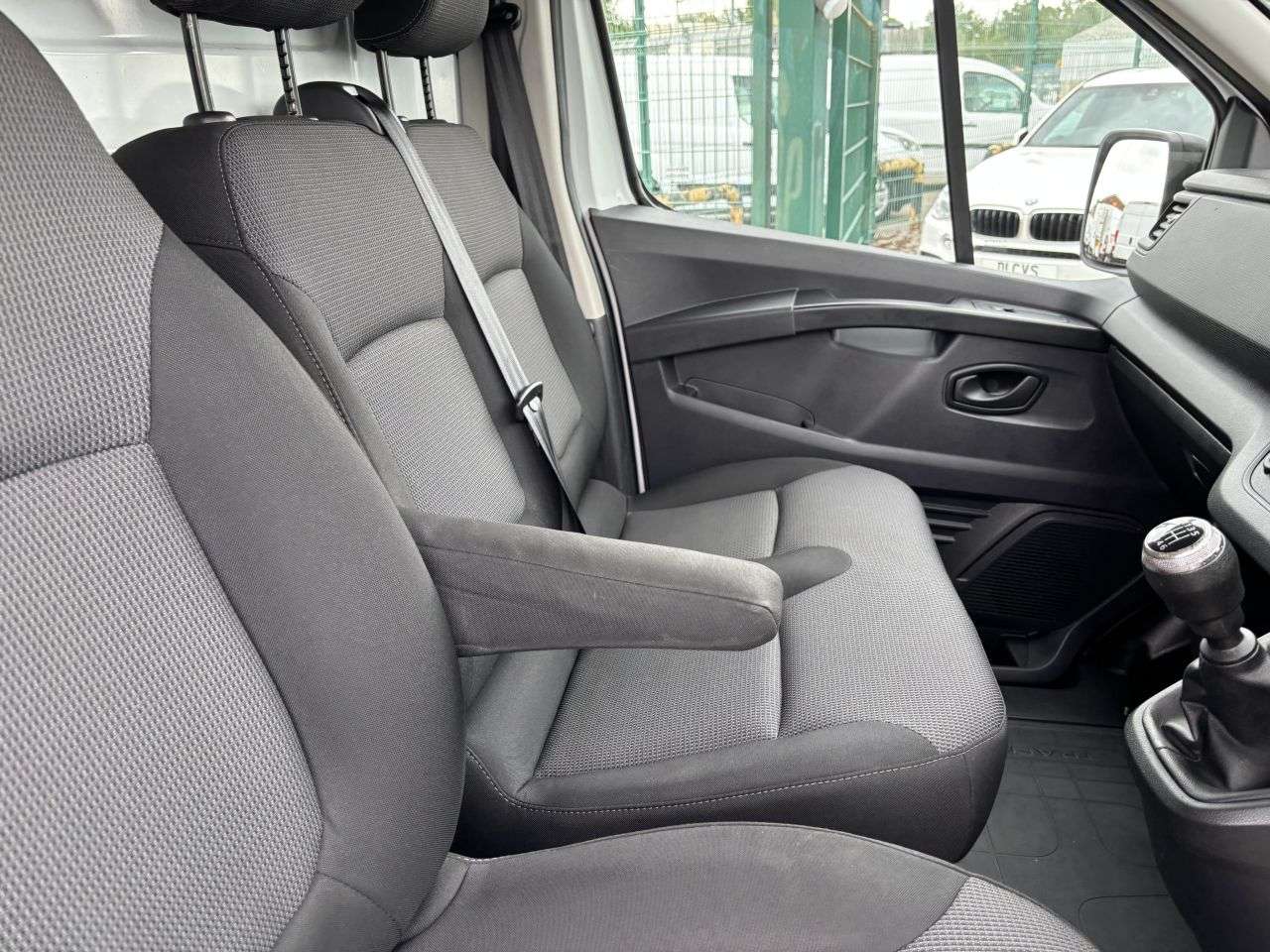2022 RENAULT TRAFIC 2022 RENAULT TRAFIC