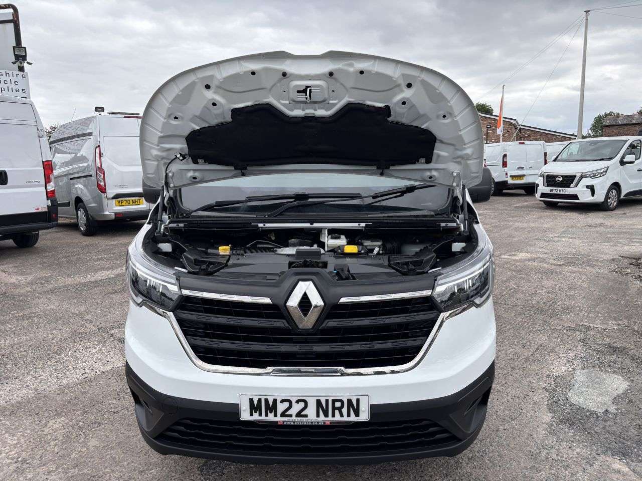 2022 RENAULT TRAFIC 2022 RENAULT TRAFIC