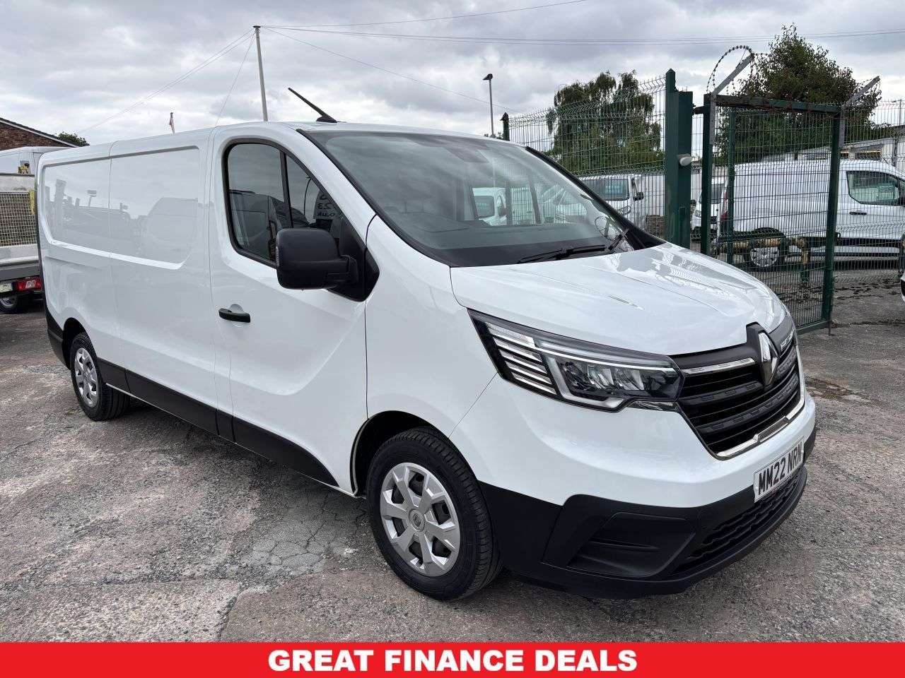 2022 RENAULT TRAFIC 2022 RENAULT TRAFIC
