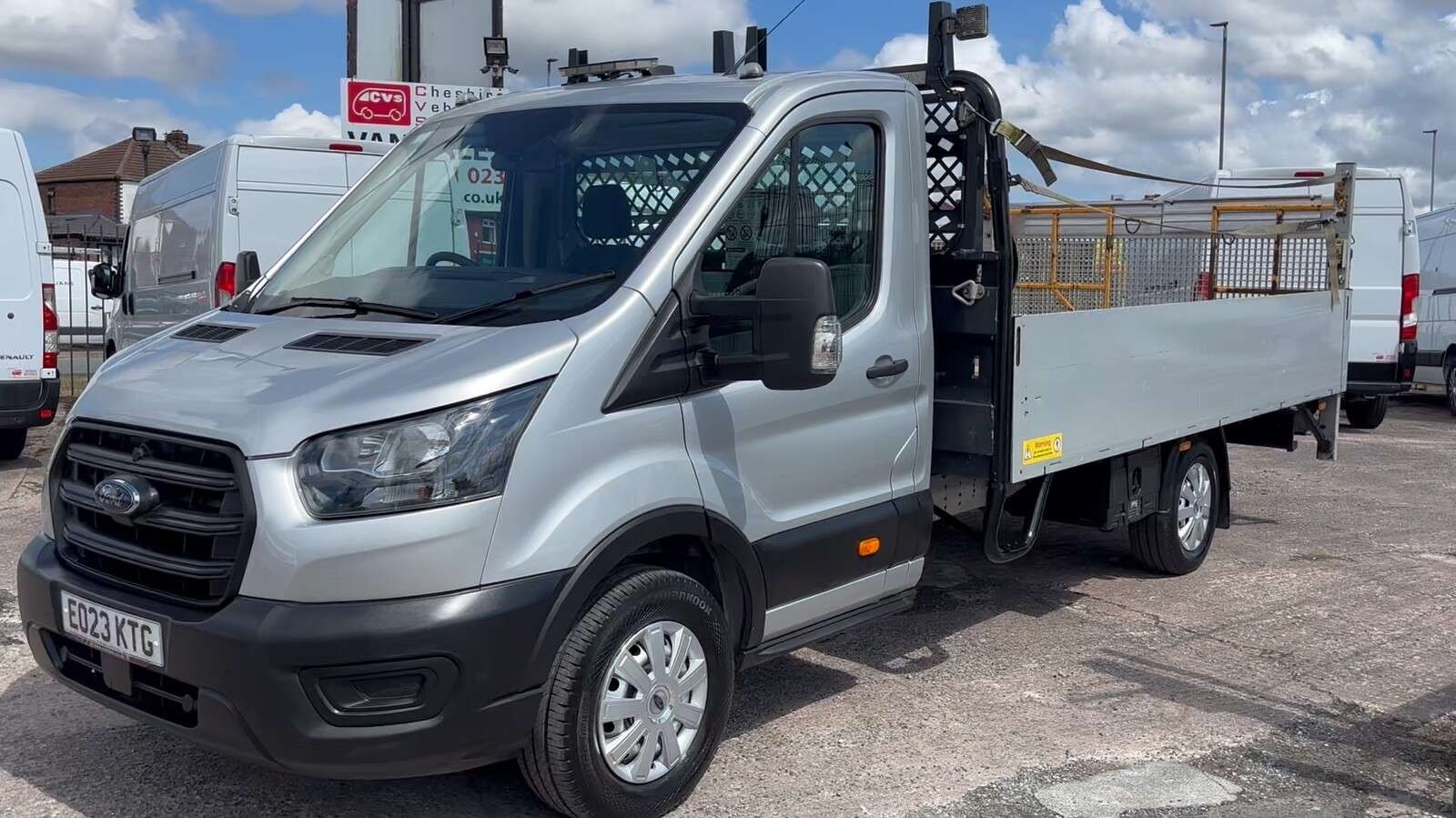 A 2023 FORD TRANSIT 2.0 350 EcoBlue HD Leader L4 Dropside 2dr Diesel Manual RWD L4 Euro 6 (s/s) A 2023 FORD TRANSIT 2.0 350 EcoBlue HD Leader L4 Dropside 2dr Diesel Manual RWD L4 Euro 6 (s/s)