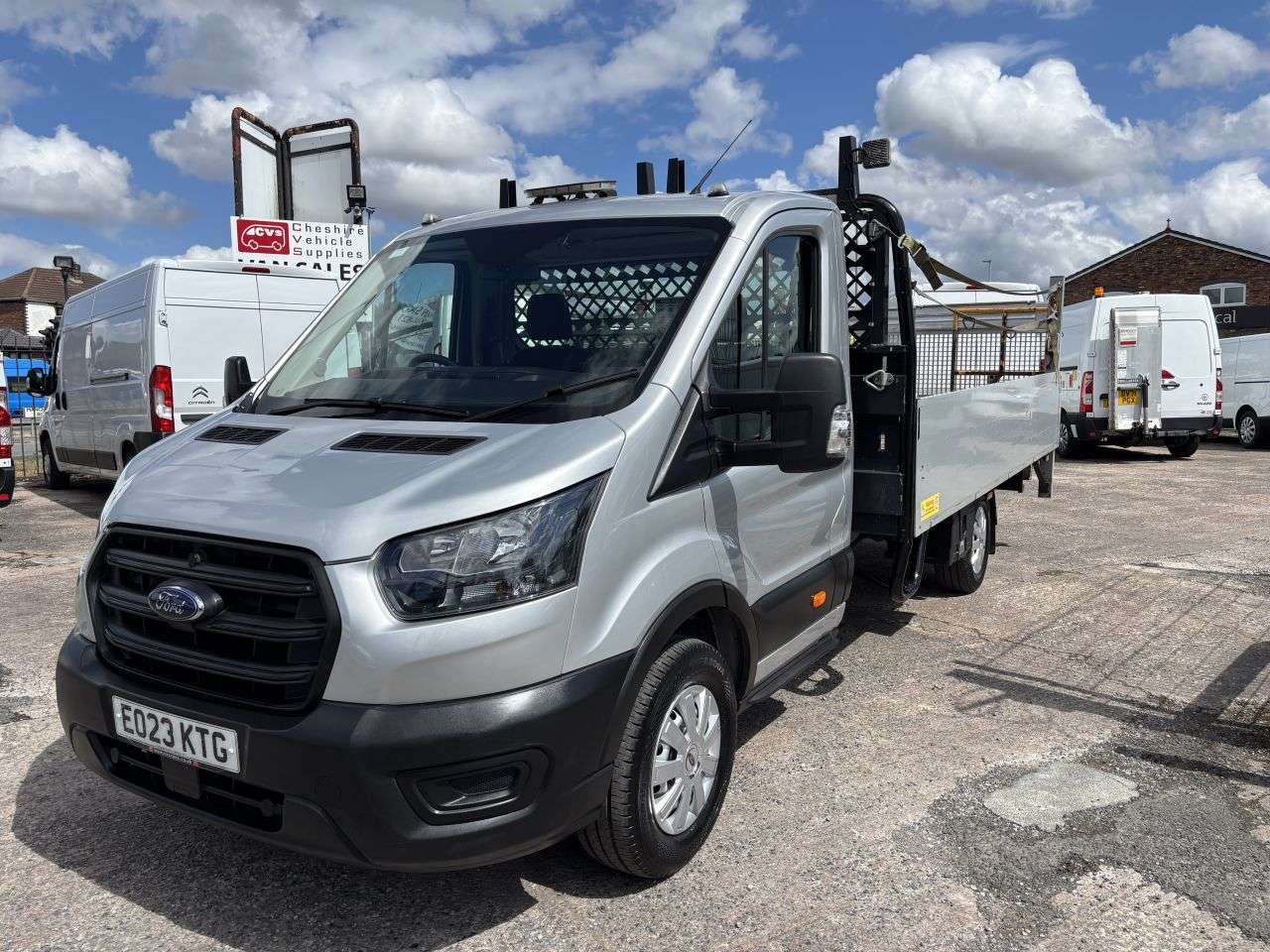 A 2023 FORD TRANSIT 2.0 350 EcoBlue HD Leader L4 Dropside 2dr Diesel Manual RWD L4 Euro 6 (s/s) A 2023 FORD TRANSIT 2.0 350 EcoBlue HD Leader L4 Dropside 2dr Diesel Manual RWD L4 Euro 6 (s/s)
