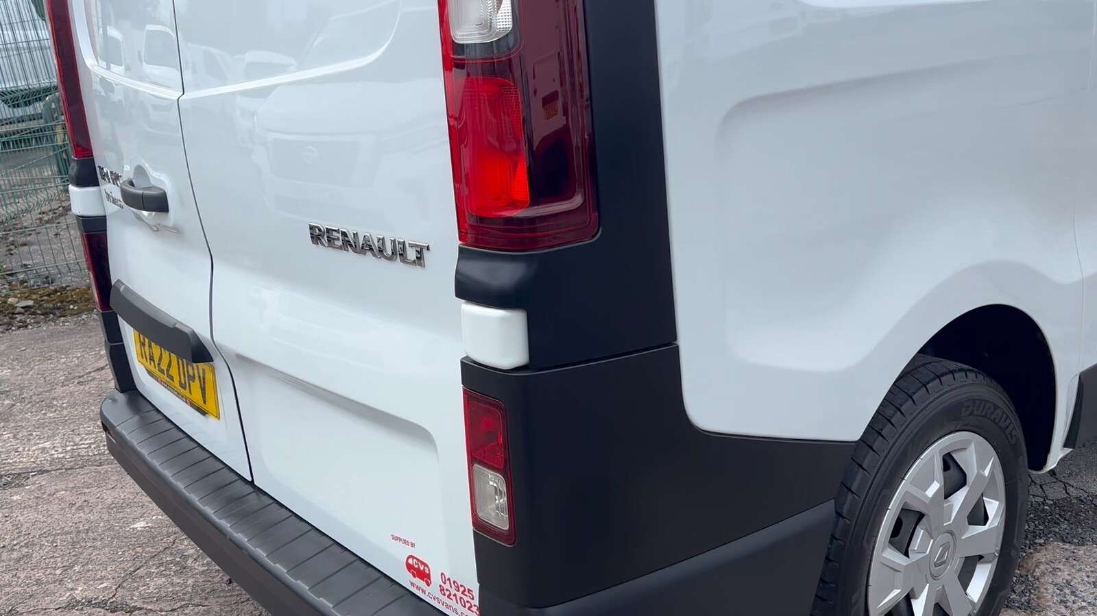 2022 RENAULT TRAFIC 2022 RENAULT TRAFIC