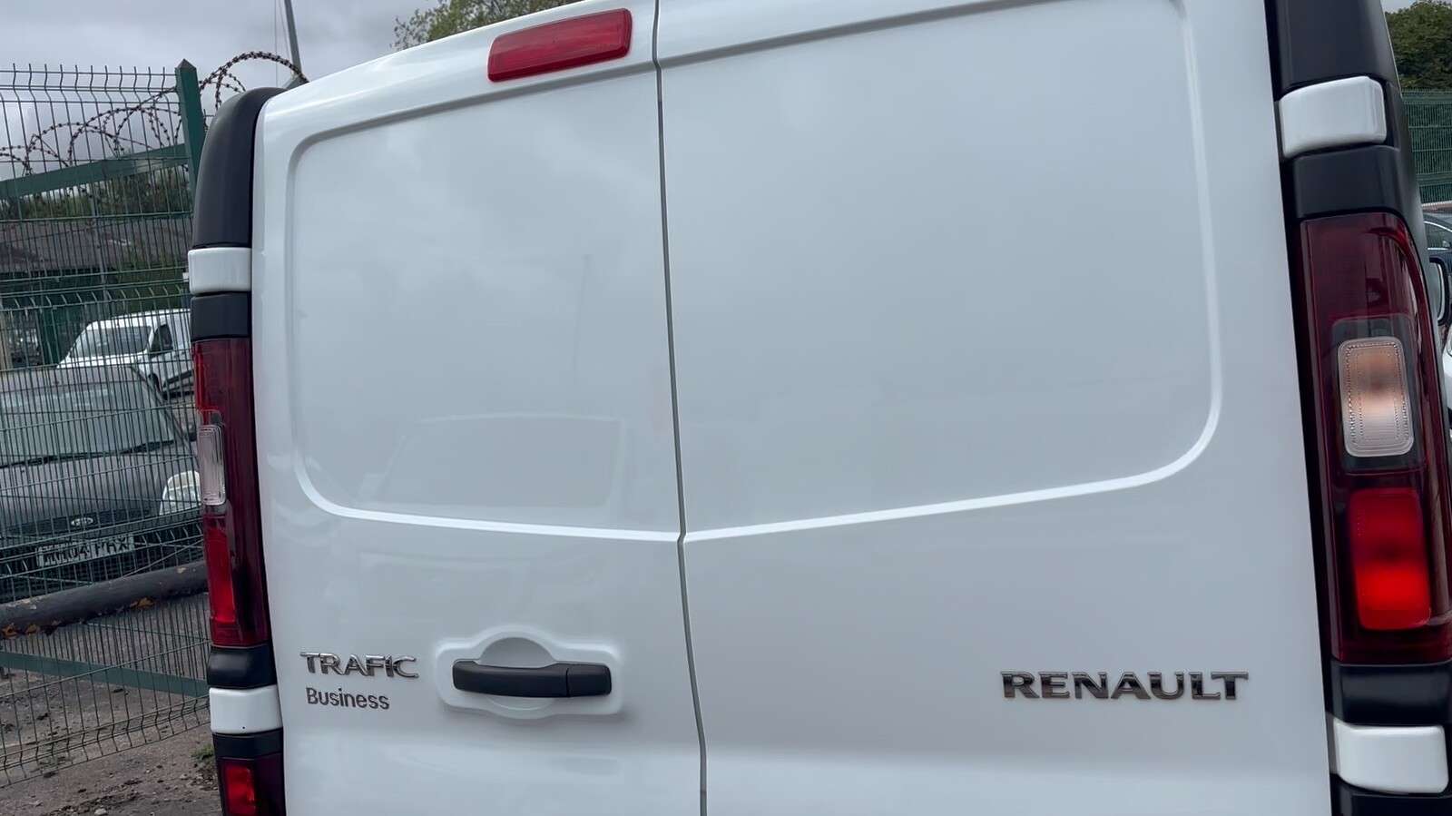 2022 RENAULT TRAFIC 2022 RENAULT TRAFIC