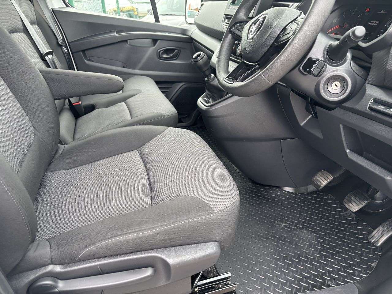 2022 RENAULT TRAFIC 2022 RENAULT TRAFIC
