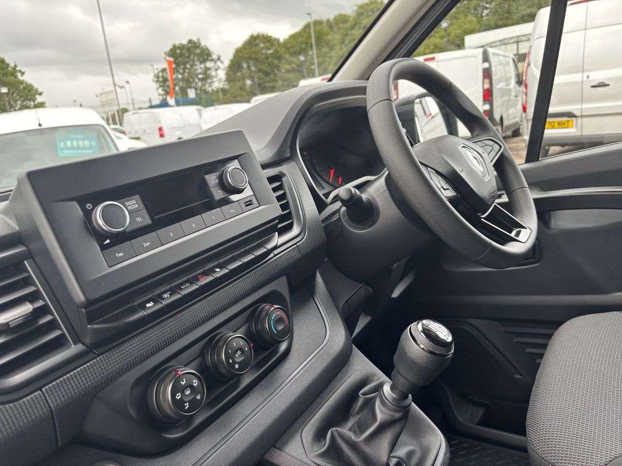 2022 RENAULT TRAFIC 2022 RENAULT TRAFIC
