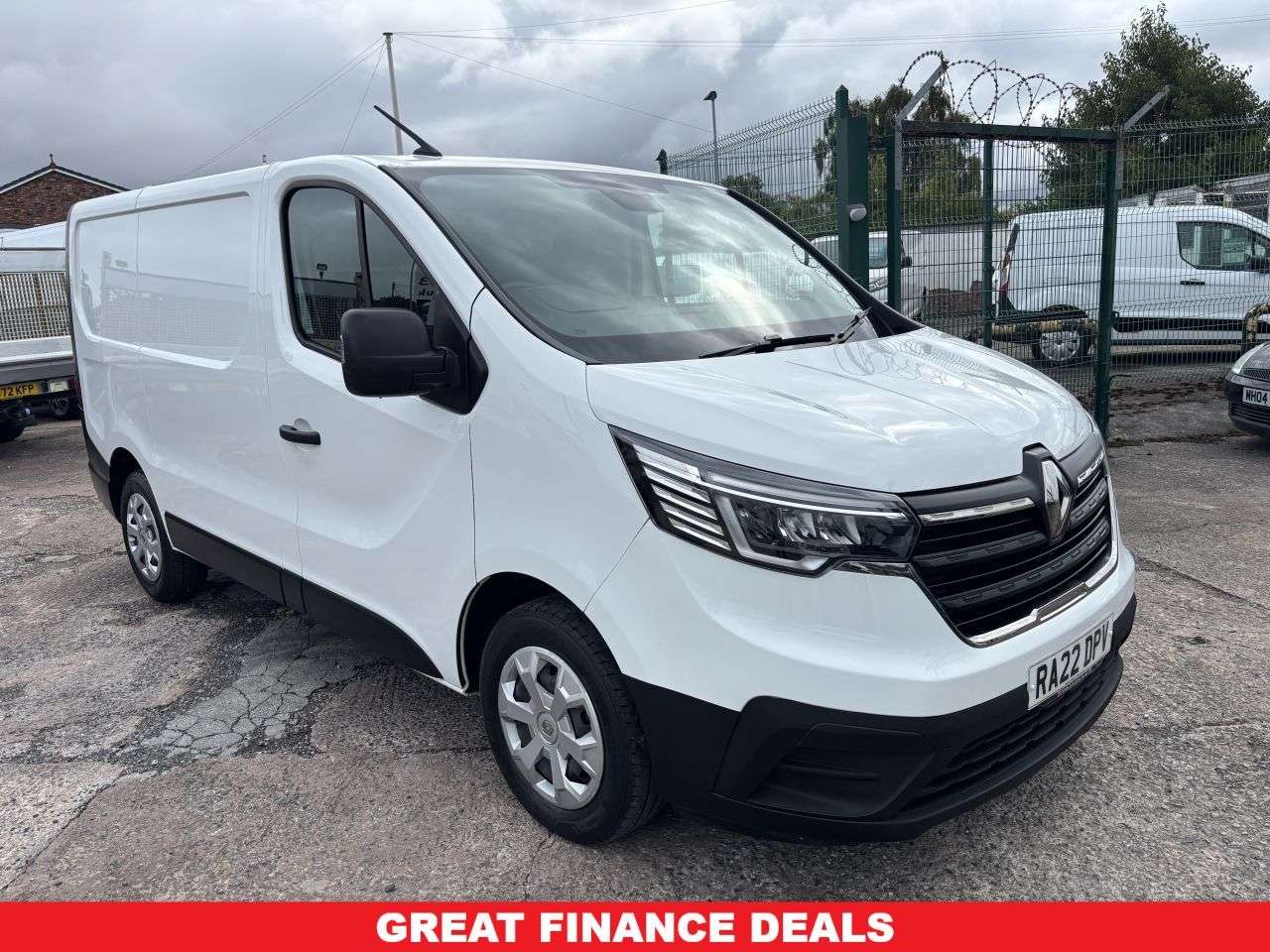2022 RENAULT TRAFIC 2022 RENAULT TRAFIC