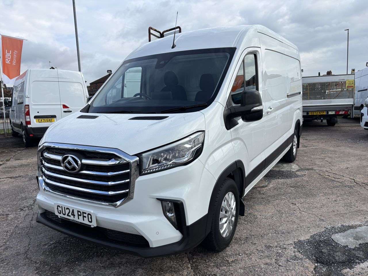 A 2024 MAXUS DELIVER 9 2.0 D20 LUX Panel Van 5dr Diesel Manual FWD L3 H2 Euro 6 (s/s) (163 ps) MAN A 2024 MAXUS DELIVER 9 2.0 D20 LUX Panel Van 5dr Diesel Manual FWD L3 H2 Euro 6 (s/s) (163 ps) MAN