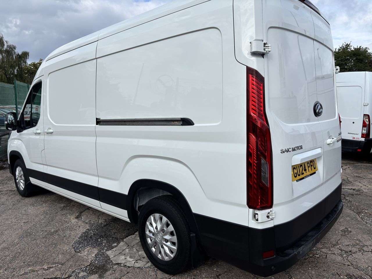 2024 MAXUS DELIVER 9 2024 MAXUS DELIVER 9