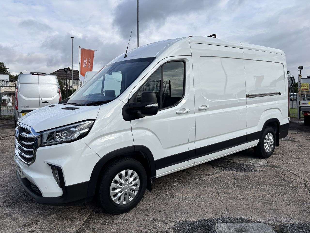 2024 MAXUS DELIVER 9 2024 MAXUS DELIVER 9