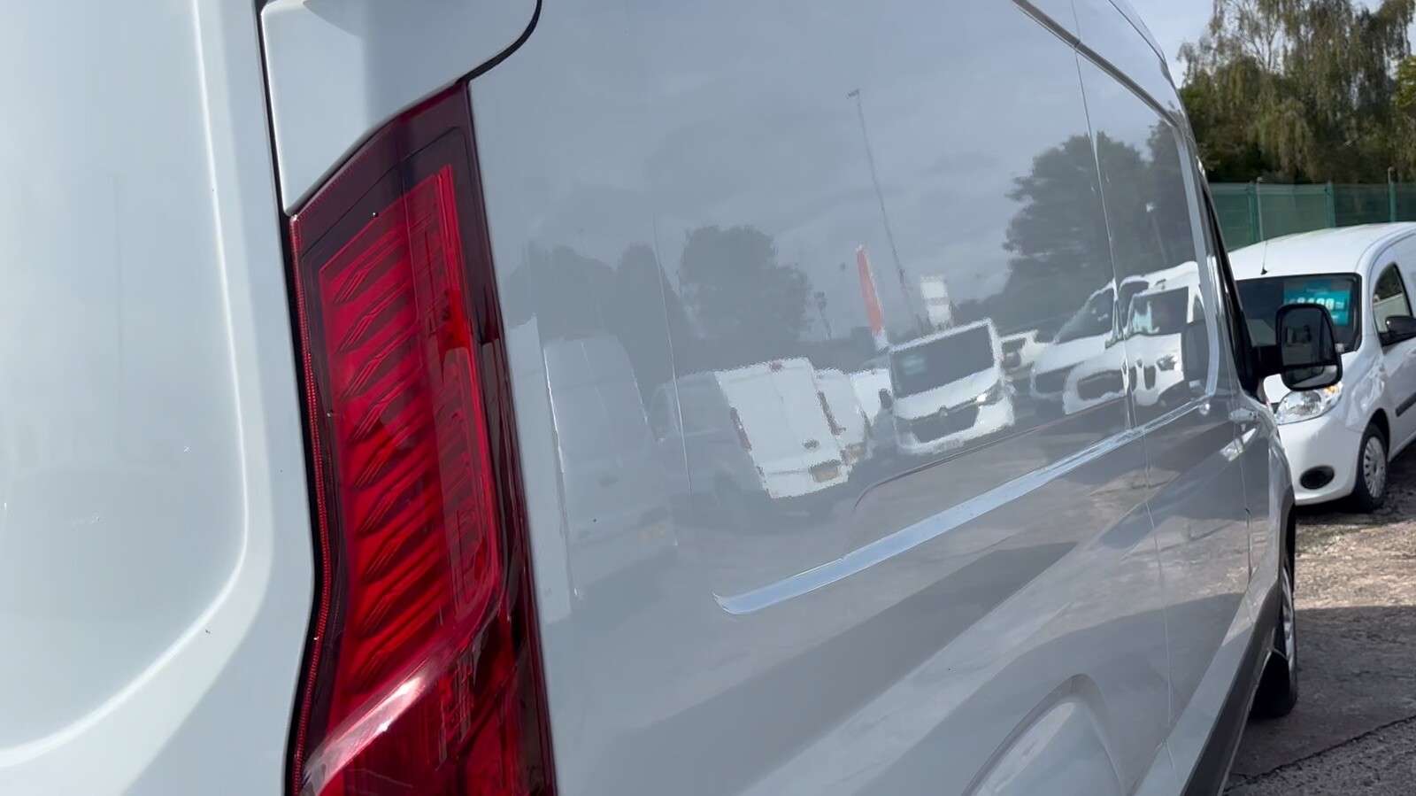 2024 MAXUS DELIVER 9 2024 MAXUS DELIVER 9