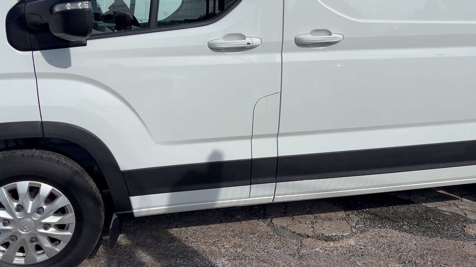 2024 MAXUS DELIVER 9 2024 MAXUS DELIVER 9