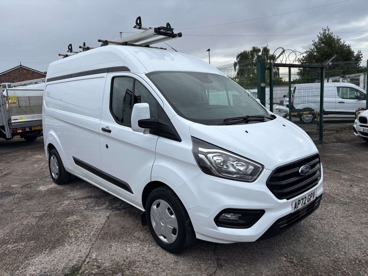 A 2023 FORD TRANSIT CUSTOM 2.0 320 EcoBlue Trend Panel Van 5dr Diesel Manual L2 H2 Euro 6 (s/s) (105 p A 2023 FORD TRANSIT CUSTOM 2.0 320 EcoBlue Trend Panel Van 5dr Diesel Manual L2 H2 Euro 6 (s/s) (105 p
