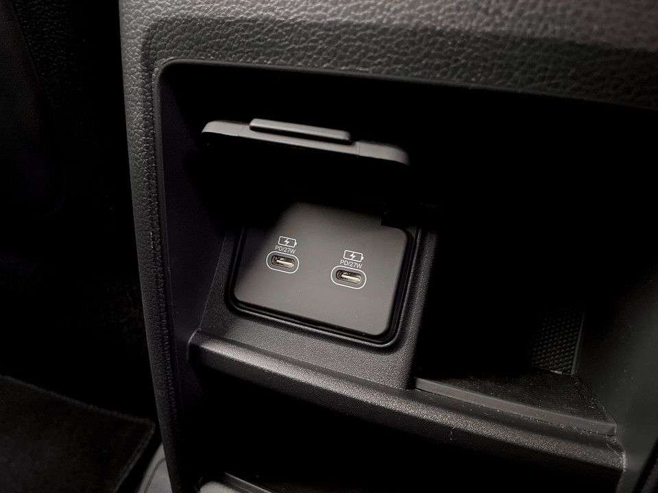 2025 KGM ACTYON 2025 KGM ACTYON