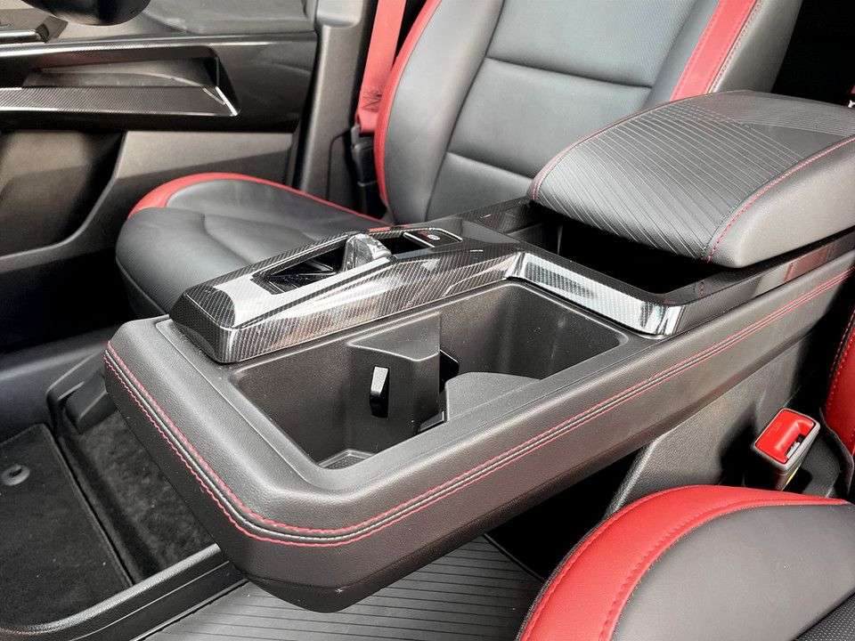 2025 KGM ACTYON 2025 KGM ACTYON