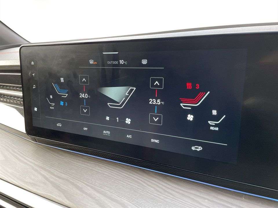 2025 KGM ACTYON 2025 KGM ACTYON