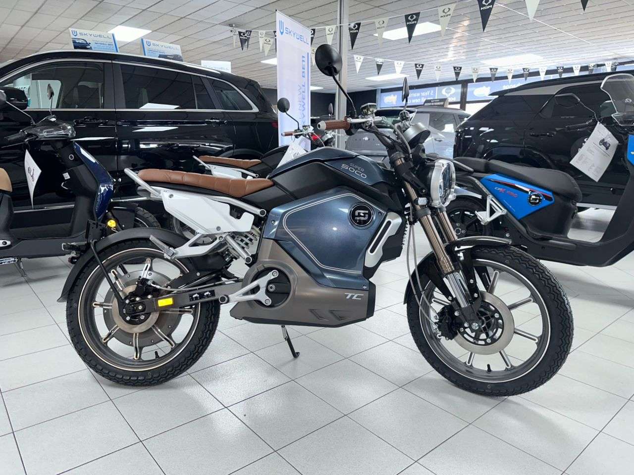 null VMOTO TC null VMOTO TC