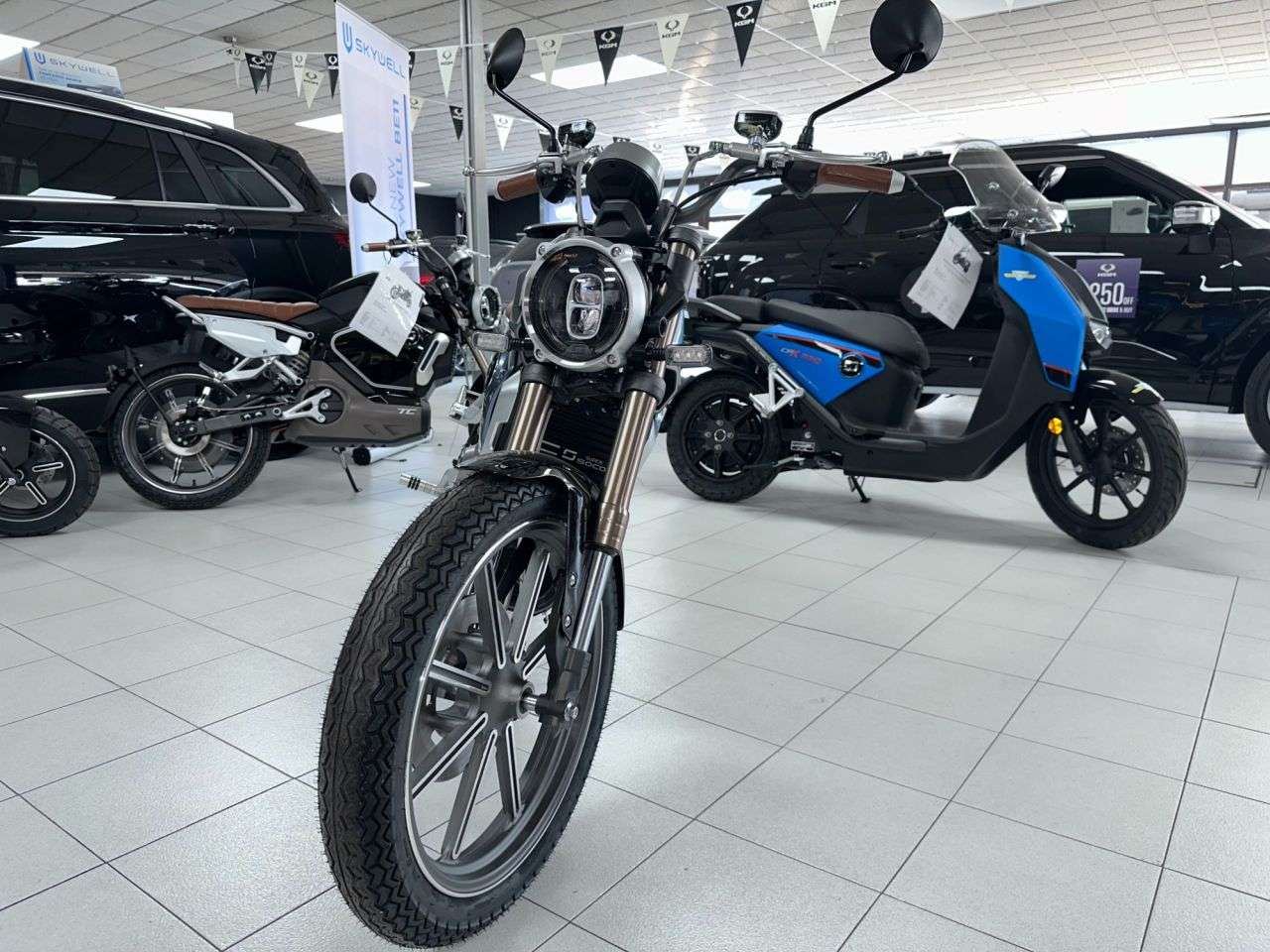 null VMOTO TC null VMOTO TC