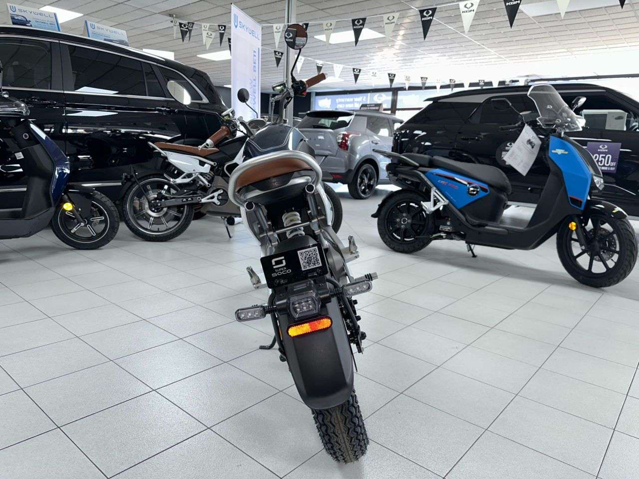 null VMOTO TC null VMOTO TC