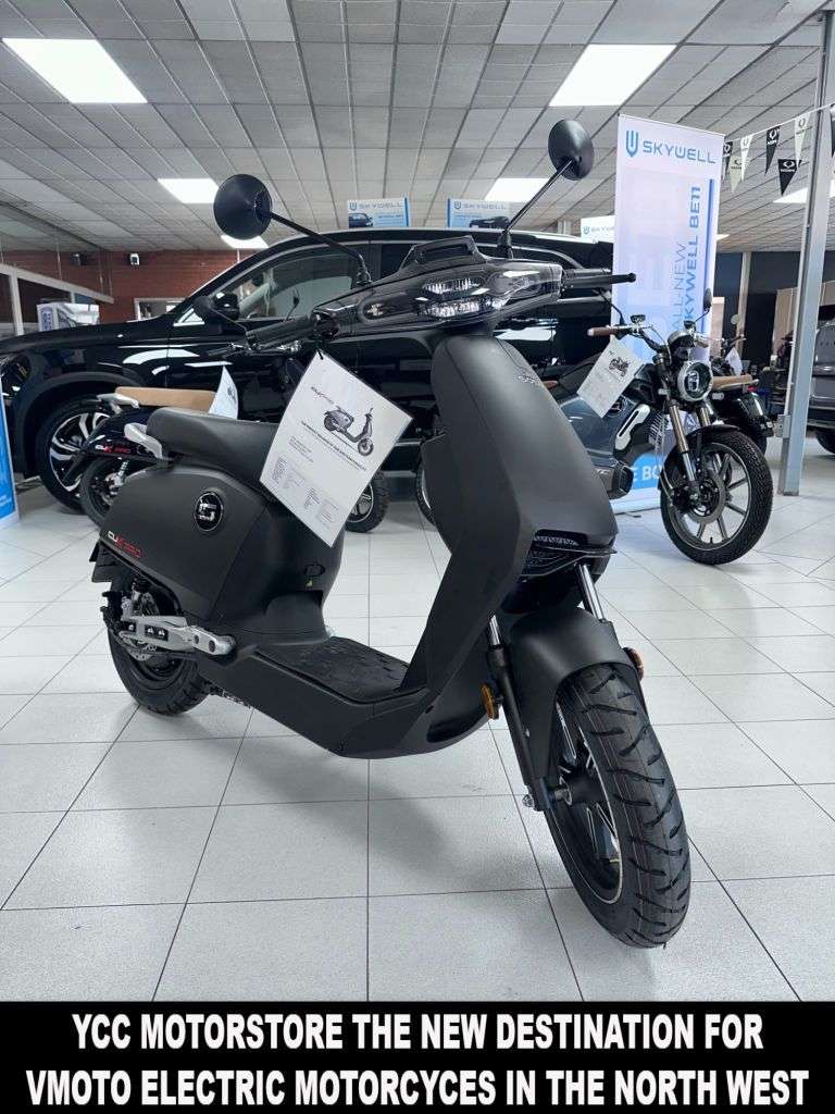 null VMOTO SUPER SOCO CUX null VMOTO SUPER SOCO CUX