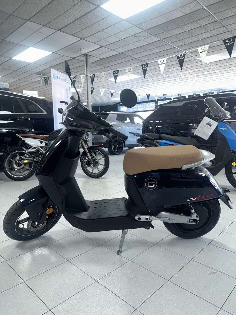 null VMOTO SUPER SOCO CUX null VMOTO SUPER SOCO CUX