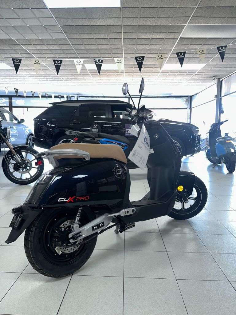 null VMOTO SUPER SOCO CUX null VMOTO SUPER SOCO CUX