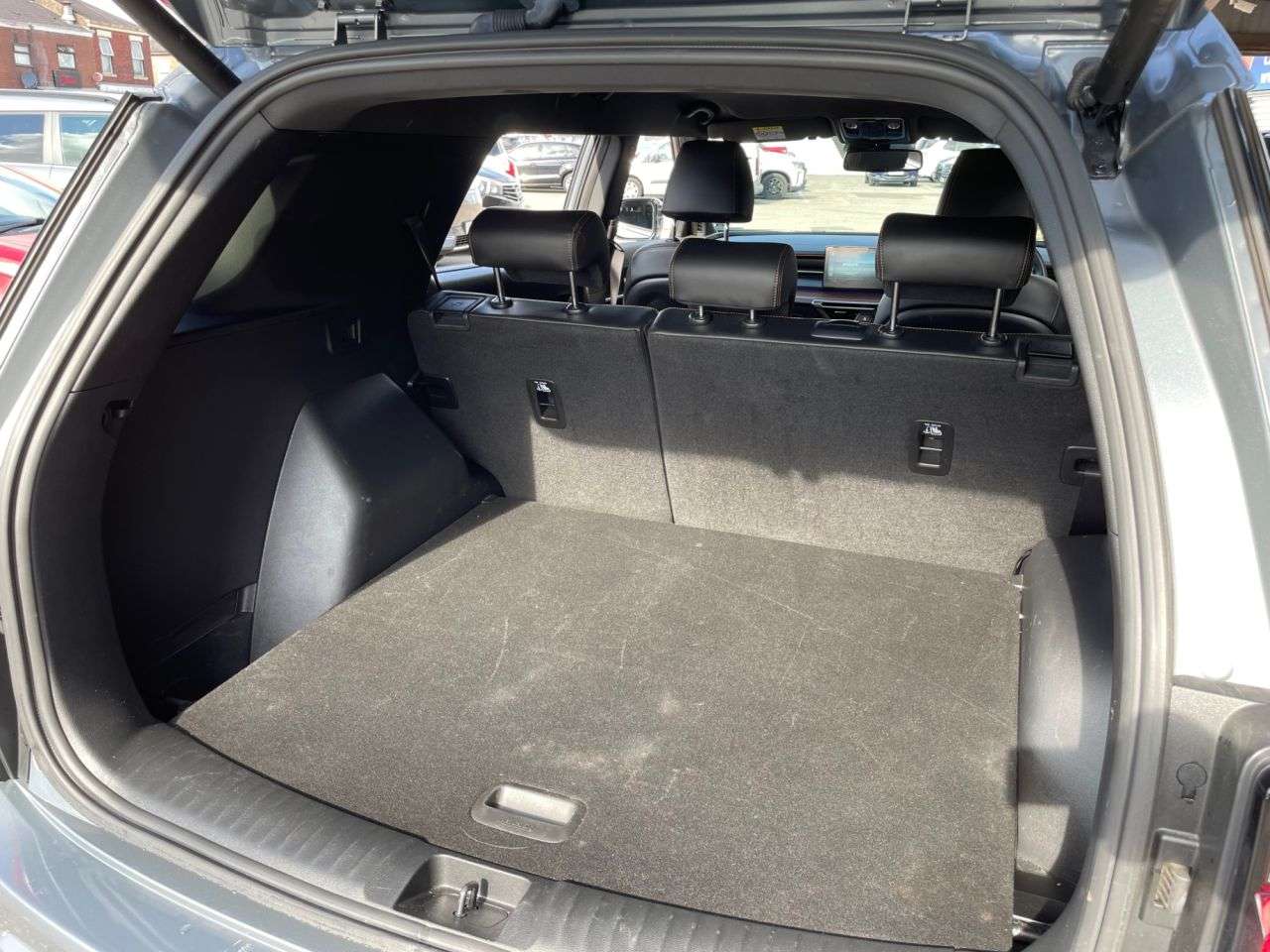 2024 KGM TORRES 2024 KGM TORRES